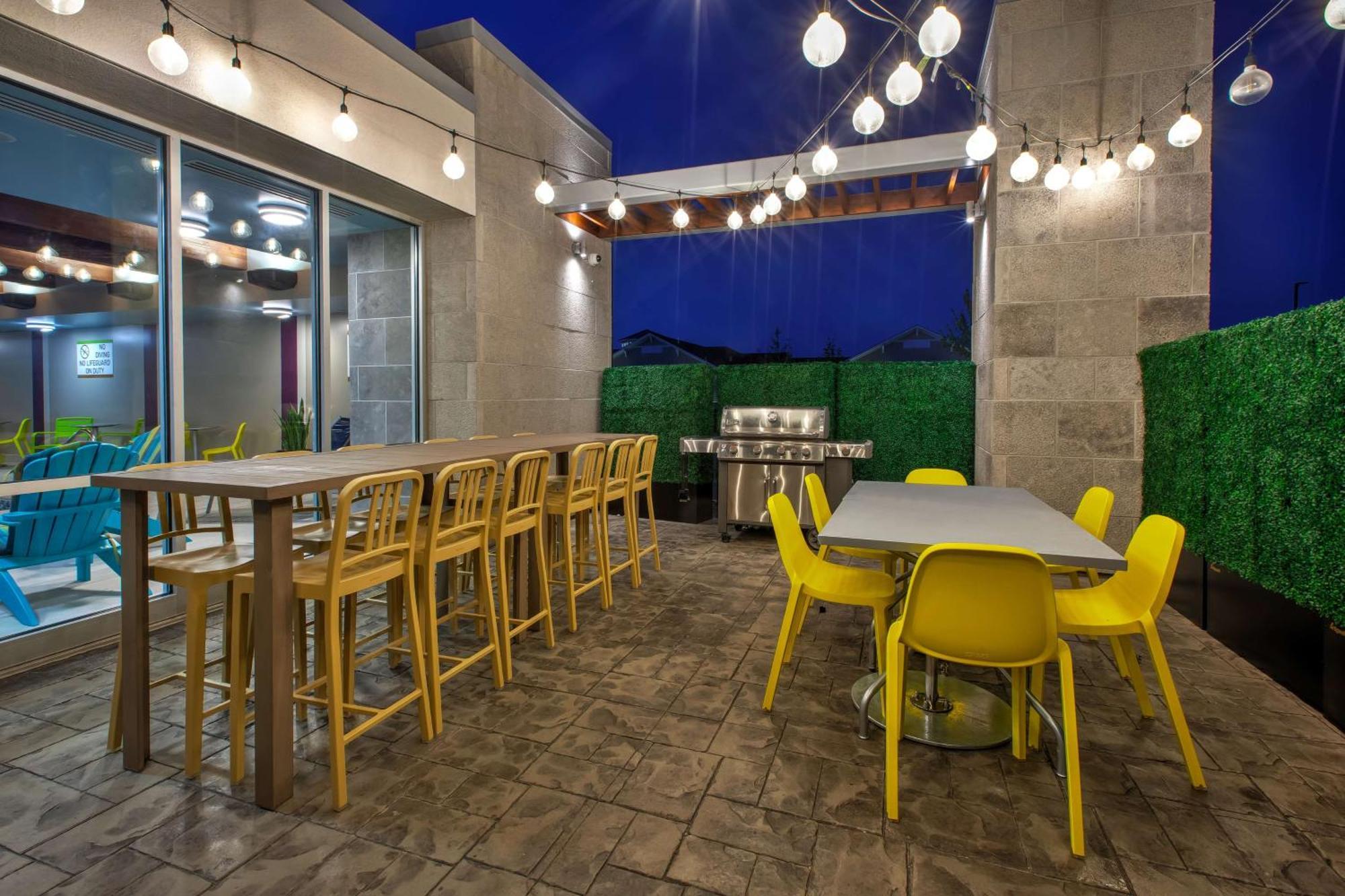 Home2 Suites By Hilton Grand Rapids South Byron Center 外观 照片