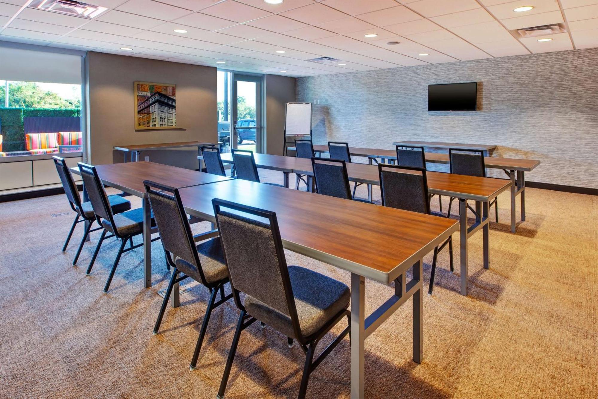 Home2 Suites By Hilton Grand Rapids South Byron Center 外观 照片